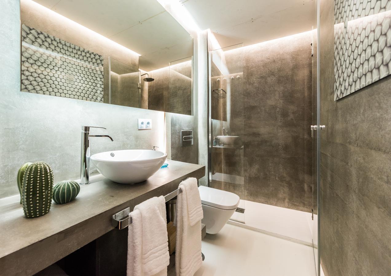 Apartament Plaza Santa Ana Madryt Zewnętrze zdjęcie